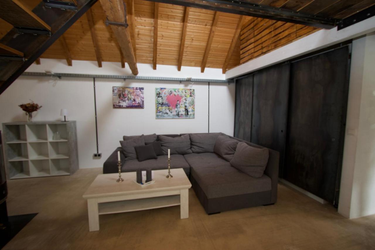 Mini-Loft In Schoener Voreifel Мехерних Екстериор снимка